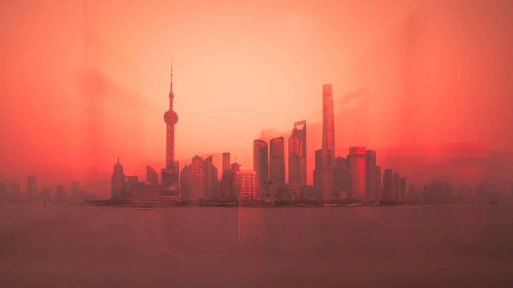 Aerial view: Shanghai, China (s. climate target, carbon emissions)