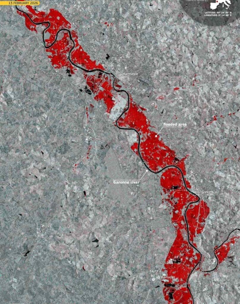 Home Satellite Image: Garonne River, France