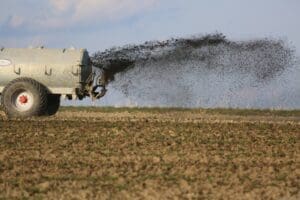 Home Image: Tractor, Field, Agriculture, Fertilisers (s. India fertiliser output)