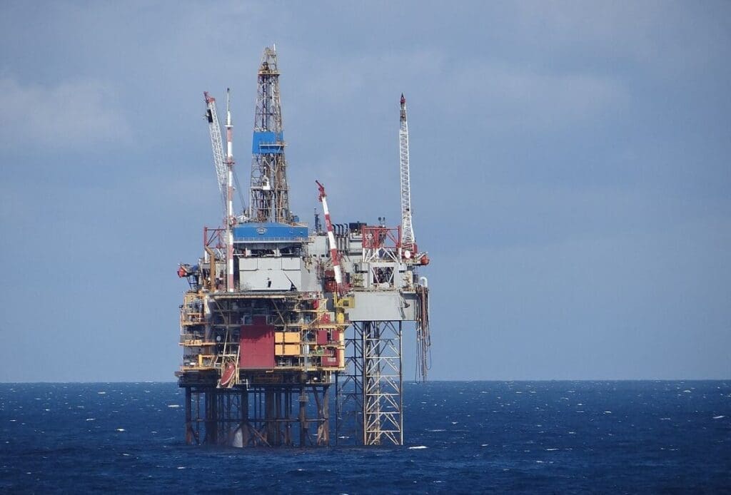 Image: An offshore gas platform in the North Sea